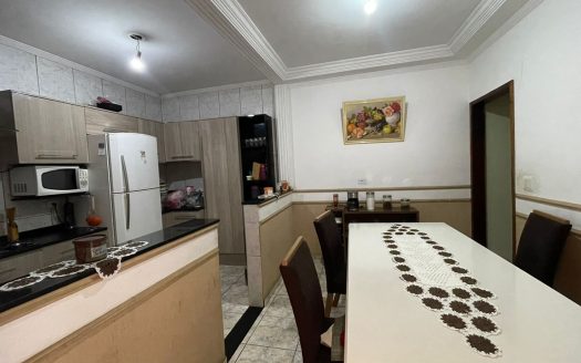 Sobrado à venda na Vila Jaraguá