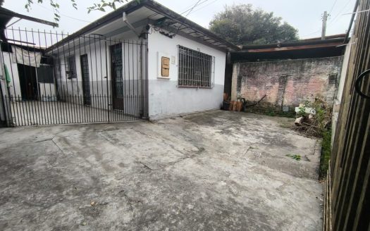 Investimento – Terreno de esquina 10 x 20, ideal para comércio, próximo de estação de trem