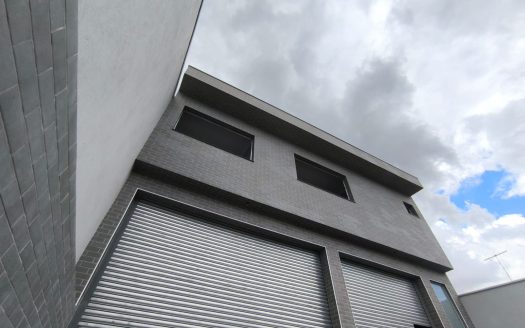 Locação – Salão 300 m2 e conjuntos comerciais 50 m2 – Avenida comercial de grande movimento em Pirituba