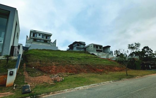 Alto padrão – Terreno à venda em condomínio fechado – Cidade Tamboré – Santana de Parnaíba