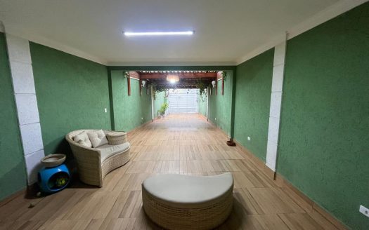 Sobrado à venda no Parque São Domingos (Gleba 1)
