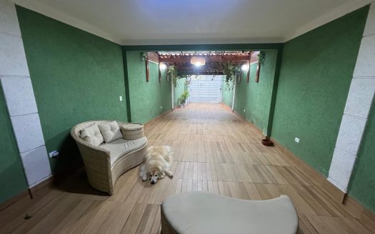 Sobrado à venda no Parque São Domingos (Gleba 1)