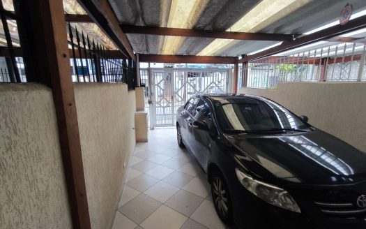 Sobrado à venda na Vila Fiat Lux – 3 dorms, 1 vaga – R$ 780.000,00